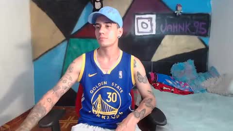 Snapshot of kilyan_ chatting on March 4, 3:11 am jahn online show from March 4, 3:11 am