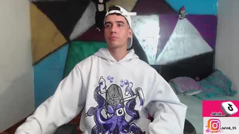 Snapshot of kilyan_ chatting on March 8, 9:51 pm jahn online show from March 8, 9:51 pm