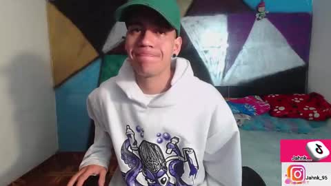 Snapshot of kilyan_ chatting on March 11, 6:10 am jahn online show from March 11, 6:10 am