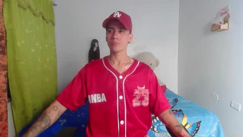 Snapshot of kilyan_ chatting on September 23, 3:42 am jahn online show from September 23, 3:42 am