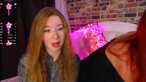 Snapshot of kim__dunn chatting on November 4, 8:08 pm CatherineBarkJamieWallace online show from November 4, 8:08 pm