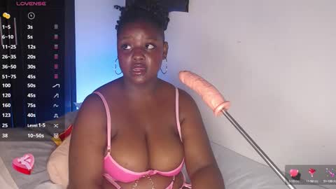 Snapshot of kim_brown2 chatting on October 14, 3:07 am Kim Follow me please online show from October 14, 3:07 am