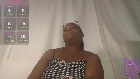 Kim  Follow me please online show from March 5, 2:51 am