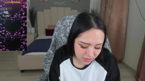 Kim online show from December 3, 5:20 am