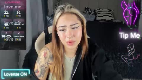 Kim online show from September 25, 8:56 pm