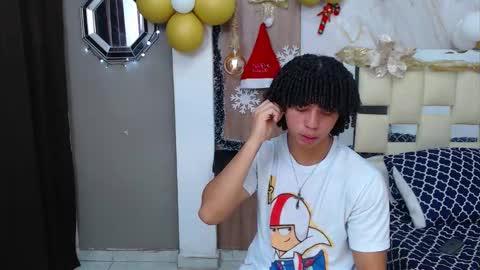 Snapshot of kim_curly_ chatting on November 23, 2:39 pm KIM online show from November 23, 2:39 pm