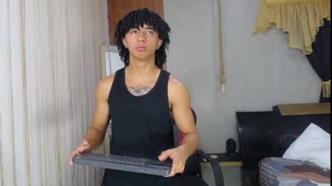 KIM online show from March 11, 2:34 pm