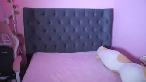 ISABELLA 3 online show from October 2, 11:28 am