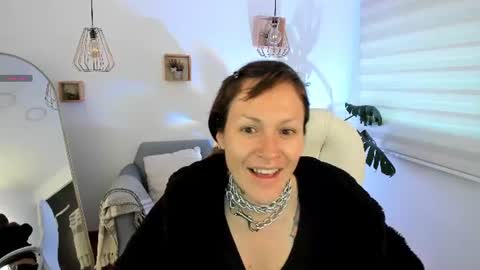 Kim Jeins666 online show from August 2, 11:41 am
