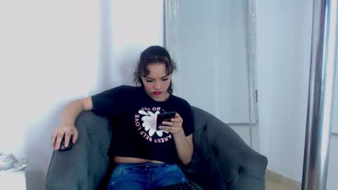 K I M online show from January 27, 12:05 pm