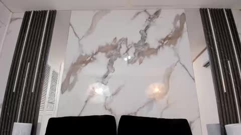 K I M online show from September 25, 1:26 pm