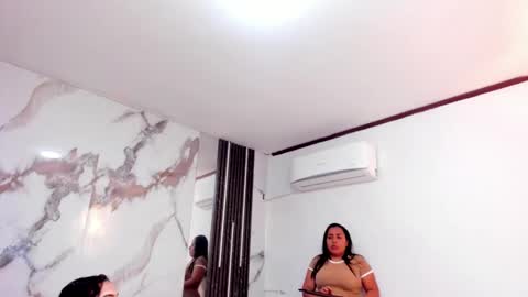 K I M online show from September 30, 11:59 am