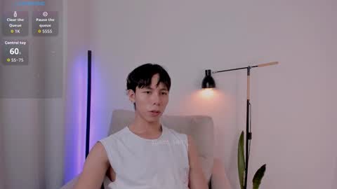 Kim Lian online show from February 15, 5:04 am