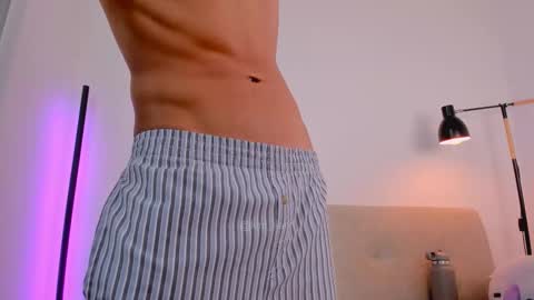 Kim Lian online show from February 20, 6:26 am