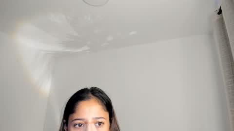 Snapshot of kim_murphy chatting on February 17, 12:34 pm Kim Murphy online show from February 17, 12:34 pm