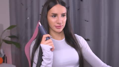 Kim Oberlin online show from October 25, 11:07 am