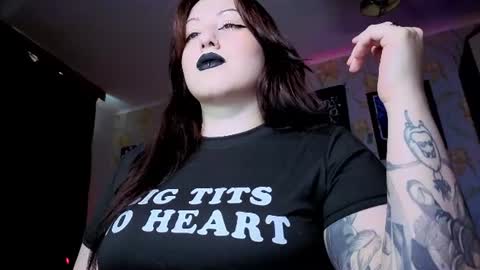 Hi Im Kimberly but u can call me Kim. Turn on ur sound i love to talk and moan online show from July 4, 11:27 am