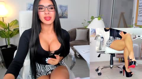 Melissa online show from December 30, 10:55 pm