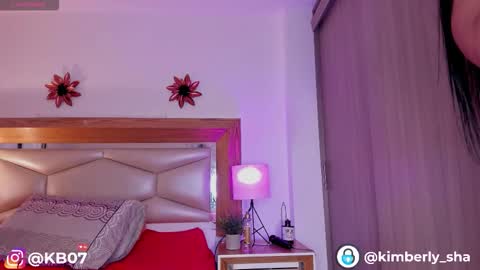 Snapshot of kimberly_sha chatting on February 22, 5:33 pm kimberly shaw online show from February 22, 5:33 pm