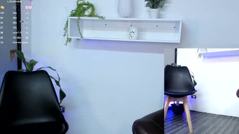 Kimberly online show from December 8, 3:24 pm