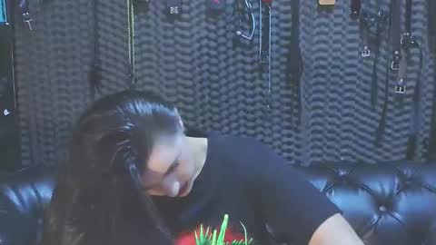  KIMBERLY SWAN  online show from January 30, 7:48 pm