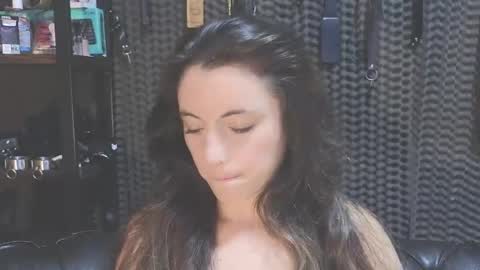  KIMBERLY SWAN  online show from February 6, 3:41 pm