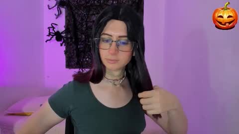 kimberly_thonson online show from October 17, 3:25 pm