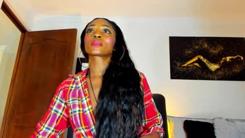 Snapshot of kimberlybanks2 chatting on November 22, 1:32 pm Kimberly Banks online show from November 22, 1:32 pm