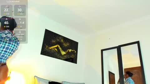 Kimberly Banks online show from March 28, 7:02 pm