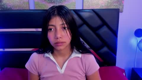 Kimberly Villalobos online show from January 14, 5:34 pm