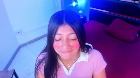 Kimberly Villalobos online show from February 17, 11:44 am
