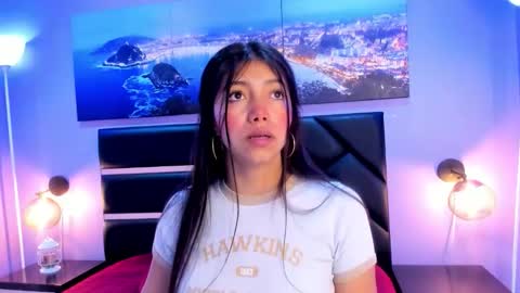 Snapshot of kimberlyvillalobos chatting on February 12, 11:38 am Kimberly Villalobos online show from February 12, 11:38 am