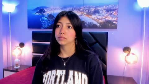 Snapshot of kimberlyvillalobos chatting on February 17, 11:29 am Kimberly Villalobos online show from February 17, 11:29 am