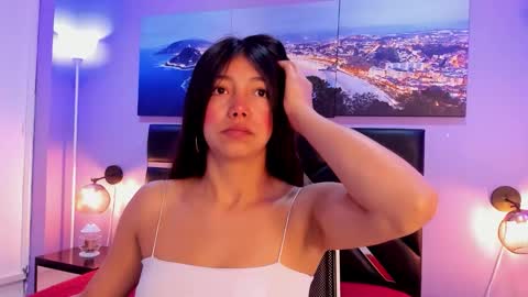 Snapshot of kimberlyvillalobos chatting on February 25, 11:31 am Kimberly Villalobos online show from February 25, 11:31 am