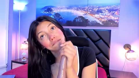 Snapshot of kimberlyvillalobos chatting on March 27, 11:43 am Kimberly Villalobos online show from March 27, 11:43 am