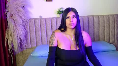 Snapshot of kimbooker chatting on February 19, 8:05 pm kimbooker online show from February 19, 8:05 pm