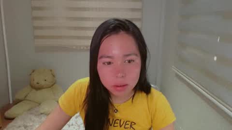 kimbratx online show from December 10, 11:30 pm