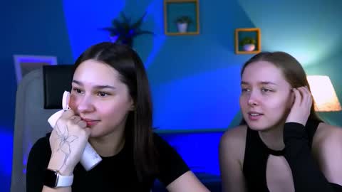 Snapshot of kimclarks chatting on October 10, 6:29 pm kimclarks online show from October 10, 6:29 pm