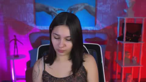 Snapshot of kimclarks chatting on November 8, 12:27 pm kimclarks online show from November 8, 12:27 pm