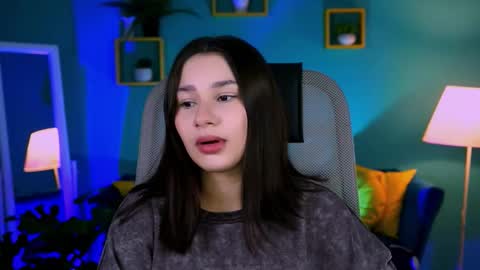 Snapshot of kimclarks chatting on November 11, 1:44 pm kimclarks online show from November 11, 1:44 pm