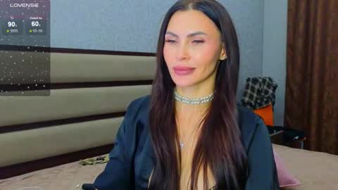 KIm online show from October 19, 4:29 pm