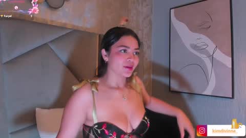  KIM  online show from March 12, 7:02 am