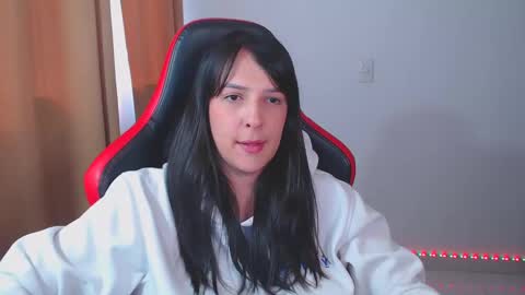 Kim 3 online show from January 31, 7:51 pm