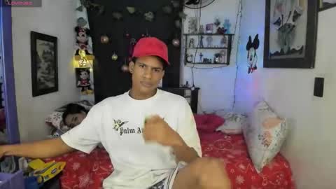 alejagodoy99 online show from December 15, 9:13 am