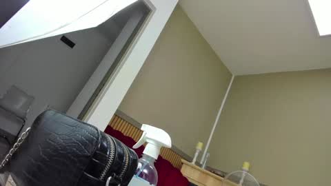 kimi_ivy online show from January 17, 4:39 am