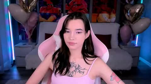 kimm wong online show from February 20, 6:37 am