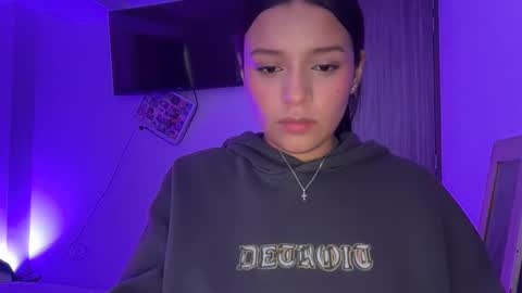 Snapshot of kimmi_foxy chatting on March 16, 10:47 pm kimmi online show from March 16, 10:47 pm