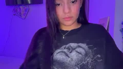 Snapshot of kimmi_foxy chatting on March 17, 8:45 pm kimmi online show from March 17, 8:45 pm