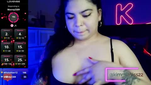 Snapshot of kimmiakiss22 chatting on February 24, 2:09 am Kimmi online show from February 24, 2:09 am