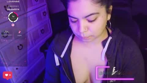 Snapshot of kimmiakiss22 chatting on March 14, 3:56 am Kimmi online show from March 14, 3:56 am
